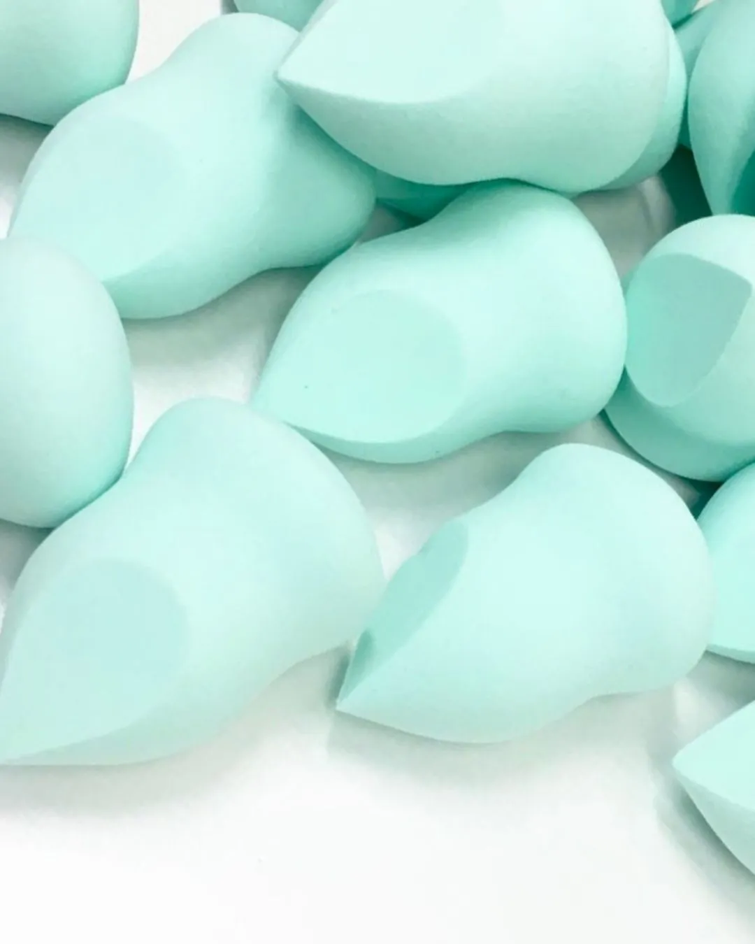 4-in-1 Marvel Makeup Blending Sponge - Mint Green