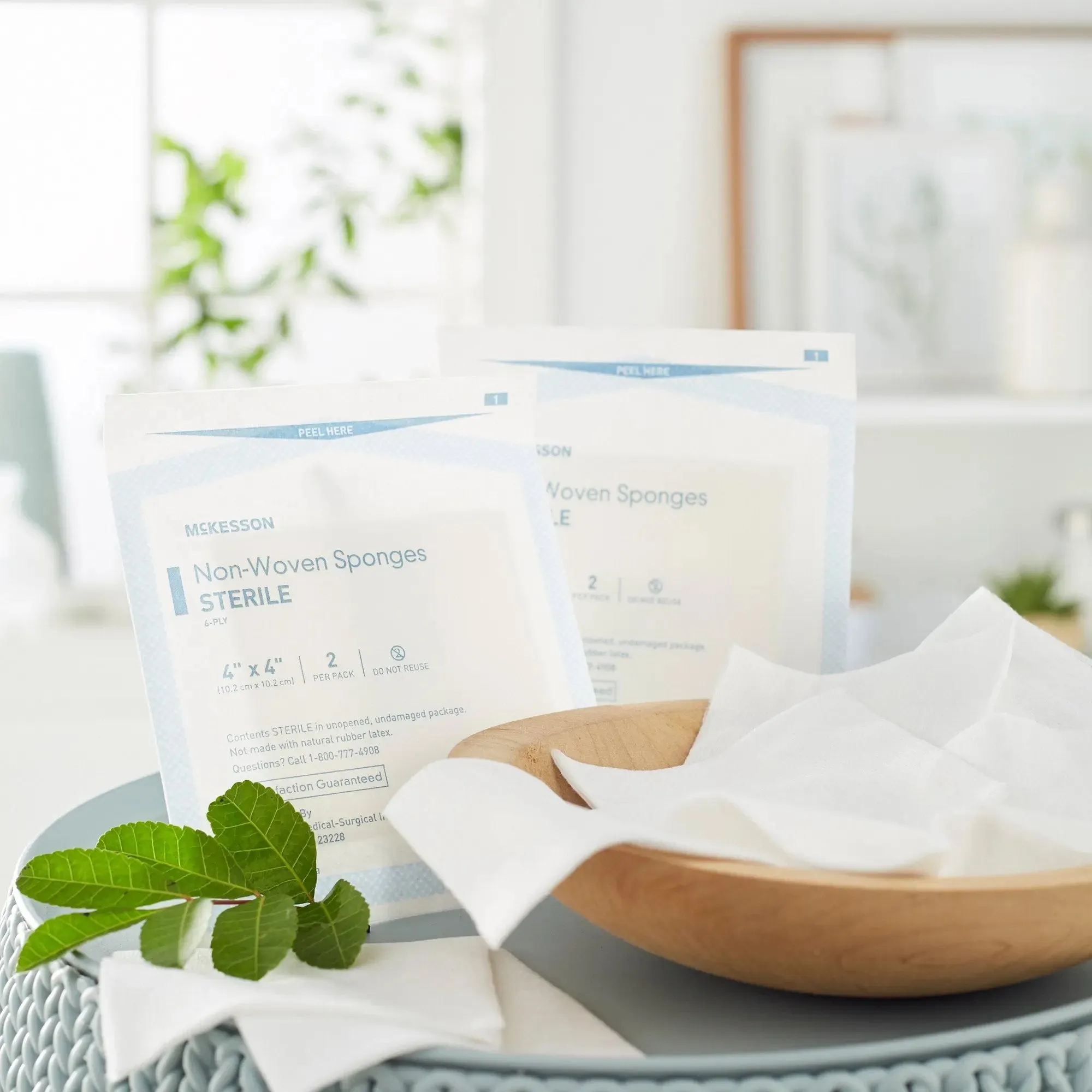 McKesson Sterile Nonwoven Sponge, 4 x 4 Inch, 6-Ply