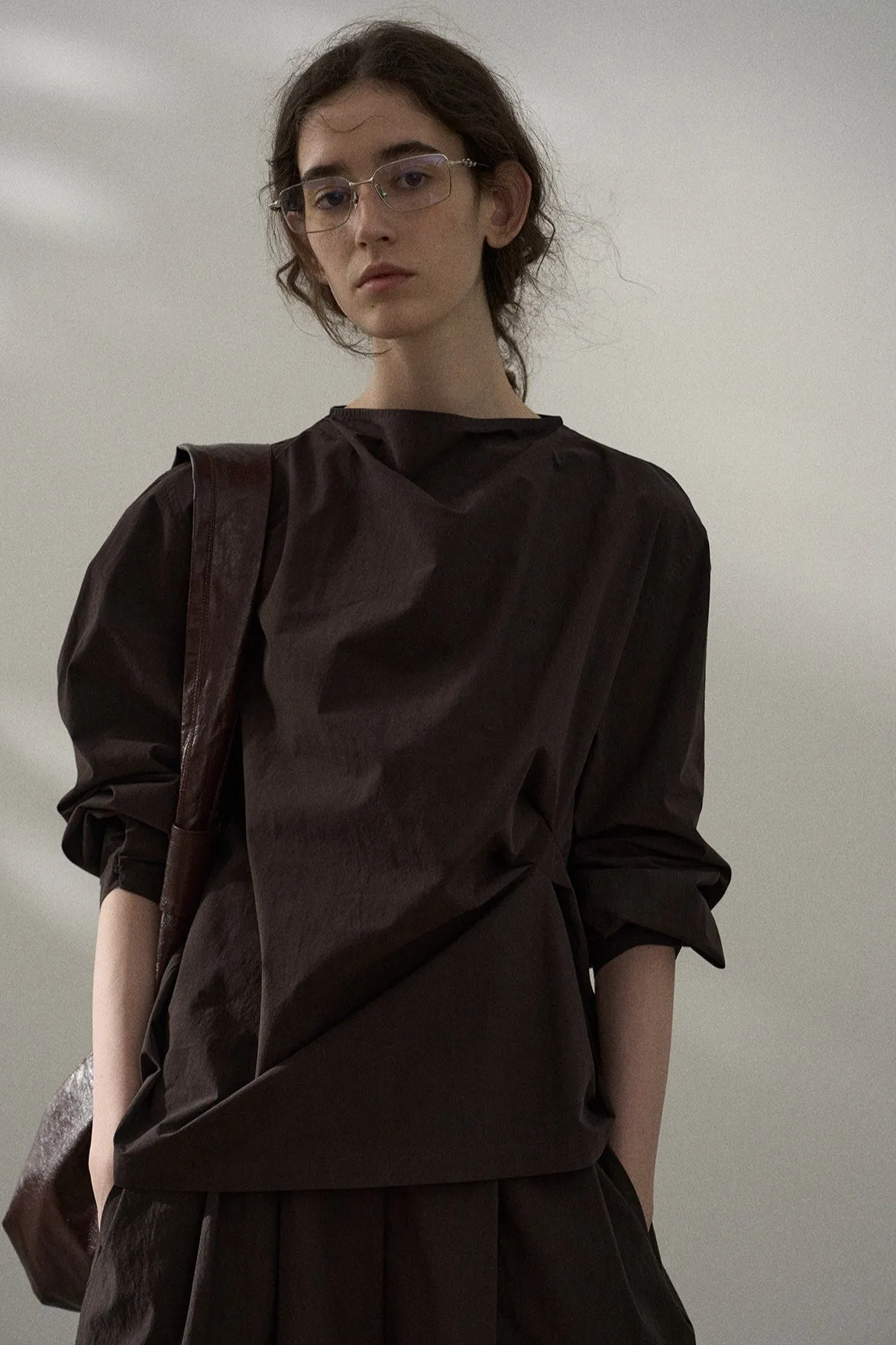 "Ohmi Bleach" cotton twist waist blouse| 3 color